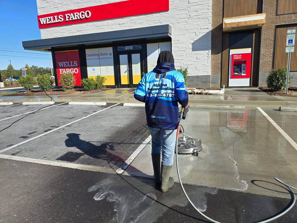 Post Construction surface cleaning performed in Murfreesboro, TN